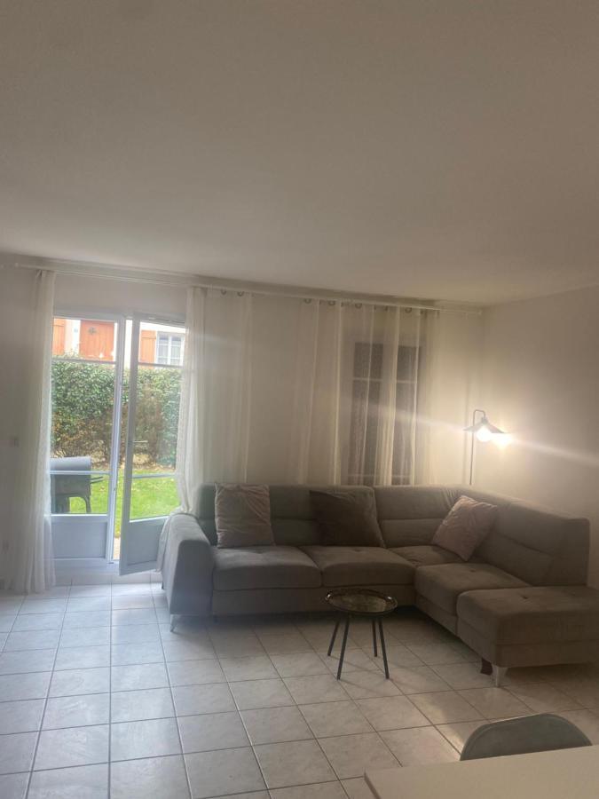 Guest House Next To Disneyland And Paris Bmyguest Magny-le-Hongre Exteriér fotografie