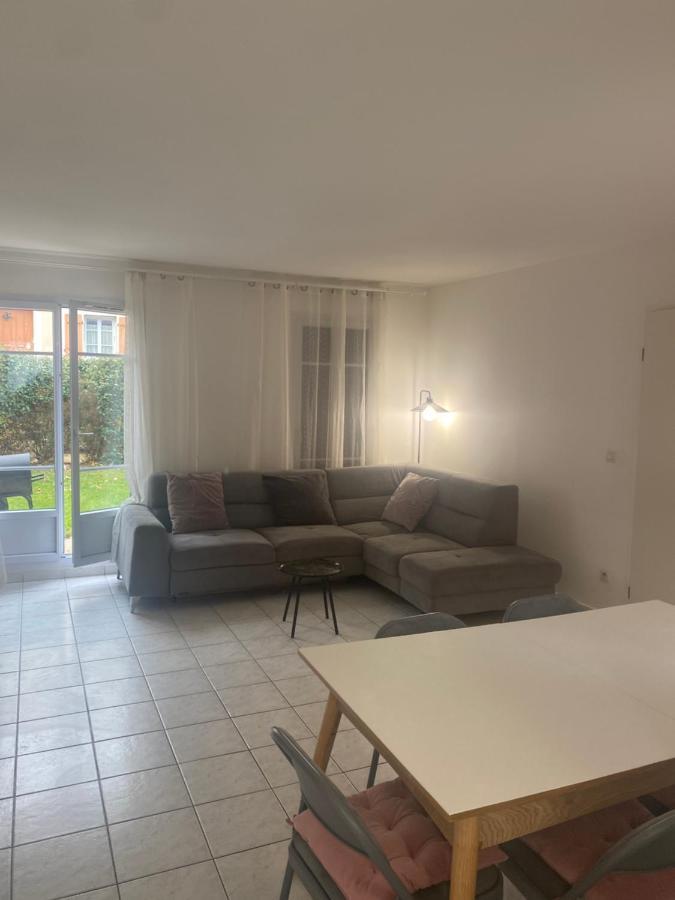 Guest House Next To Disneyland And Paris Bmyguest Magny-le-Hongre Exteriér fotografie